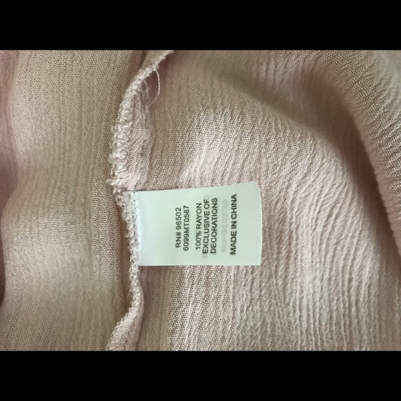 C Detailed Blouse🌸 - Picture 6 of 7